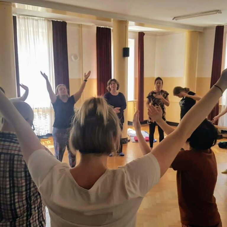 aec2eb6a-7b03-44b5-853b-a2acb9dd4660~1